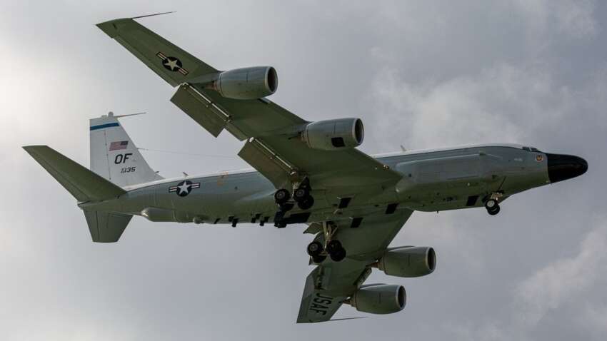 У РФ всерйоз переполошилися: який літак ВПС США зафіксовано біля Криму У РФ всерйоз переполошилися: який літак ВПС США зафіксовано біля Криму
