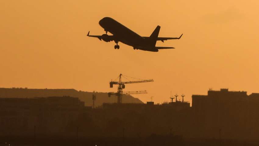 Кабмін планує звільнити внутрішню авіацію від податків Кабмін планує звільнити внутрішню авіацію від податків