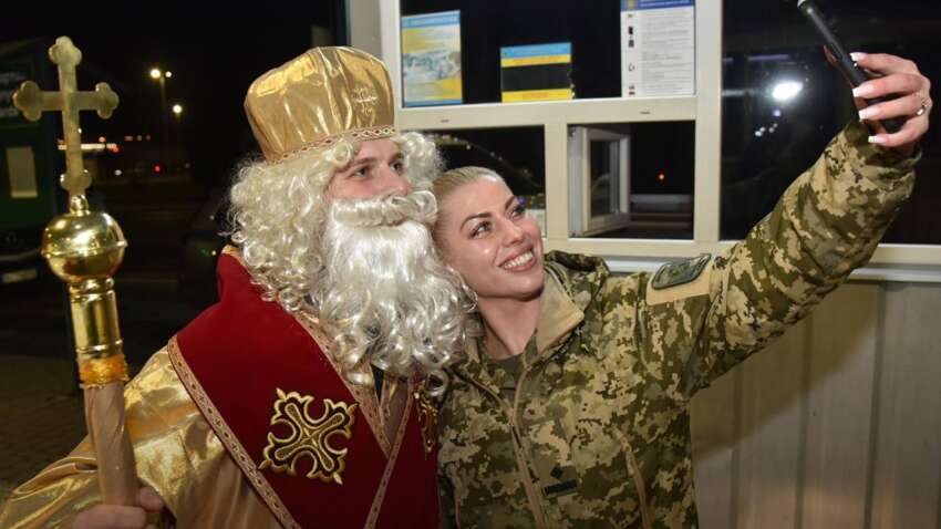 Прикордонники надали докази, що святий Миколай вже в Україні 