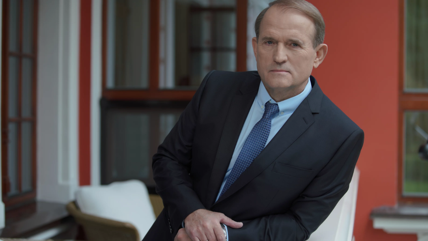 Обыски в офисе Медведчука - это политическое преследование оппонента, - политтехнолог