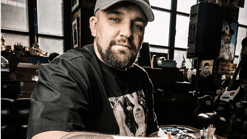  В России репер-путинист попал в немилость из-за "непатриотического выражения" (ВИДЕО)