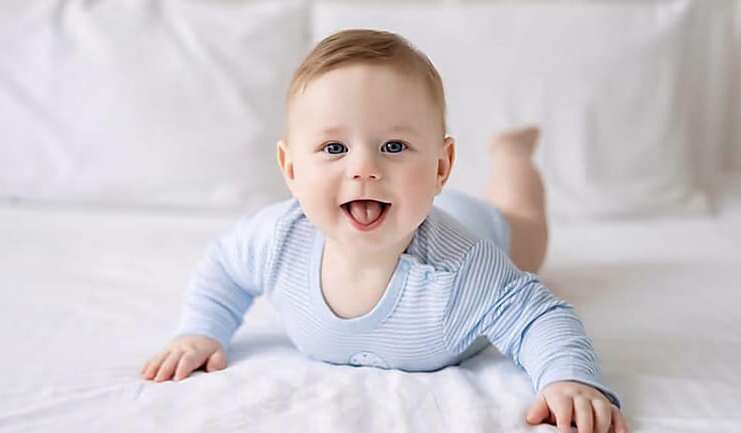 Як називають дітей в Україні у 2025 році: рейтинг популярних і найрідкісніших імен