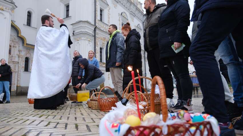 Руководители ОВА обратились к жителям по поводу Пасхи Руководители ОВА обратились к жителям по поводу Пасхи