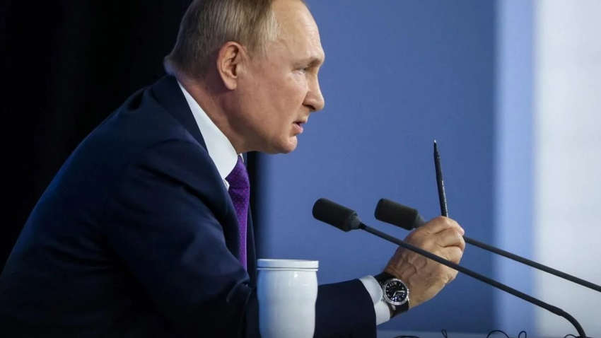 Историк на пальцах объяснил, почему эту войну против Украины Путин точно проиграет