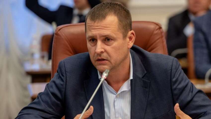 Борис Филатов обратился к нардепам: «Го*но из труб польется и в ваших квартирах»