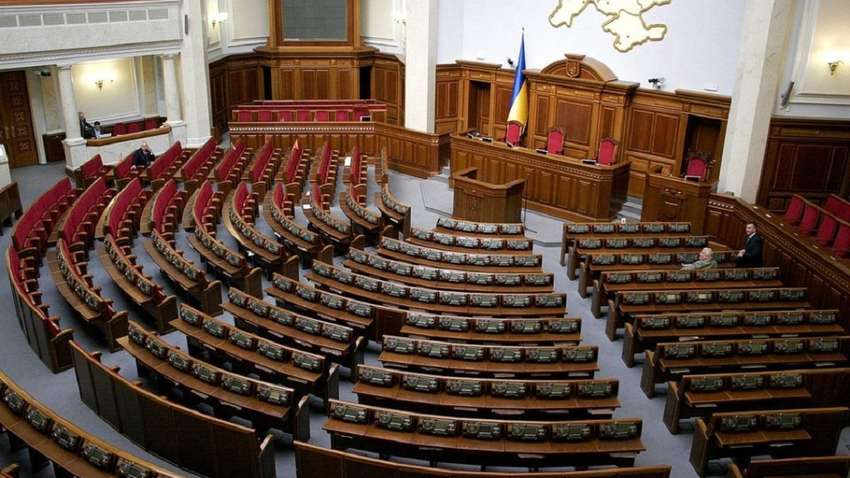 "Рада передумала проводить заседание завтра", - Железняк 