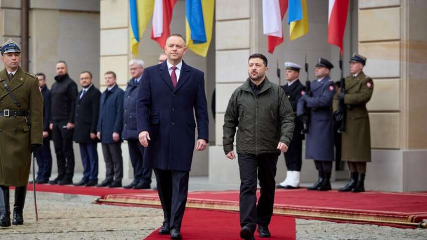 Навроцкий не говорил о «бандеровцах»: Алферов сообщил детали переговоров с президентом Польши