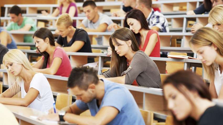 Могут ли отменить ВНО-2021 из-за пика COVID-19: заявление МОН Могут ли отменить ВНО-2021 из-за пика COVID-19: заявление МОН