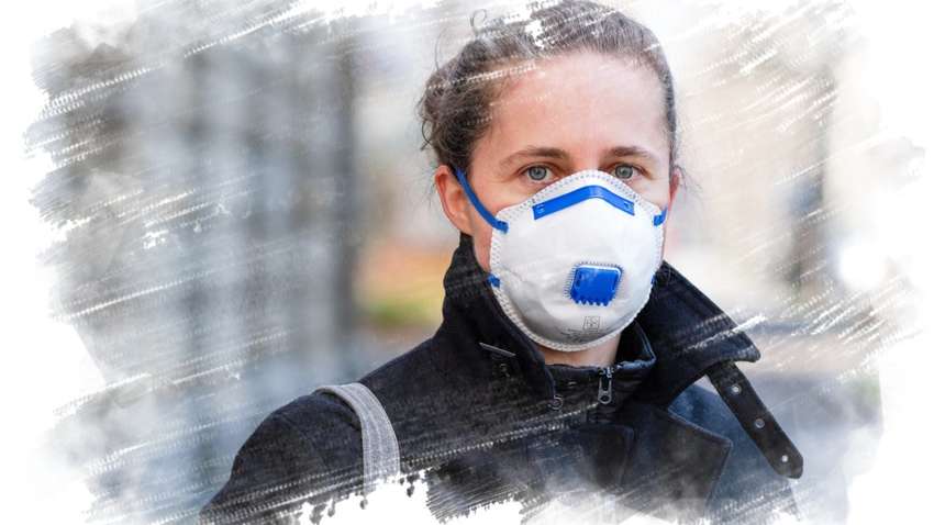 Чи допомагають маски в боротьбі з коронавірусом: унікальний експеримент вчених, який дав відповідь (ВІДЕО)