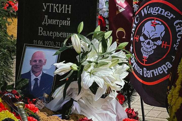 Ближайшего соратника Пригожина похоронили на военном кладбище