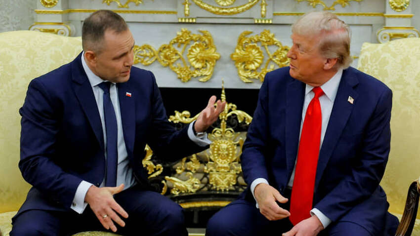 Навроцький і Трамп провели закриту розмову: до чого варто готуватися Європі