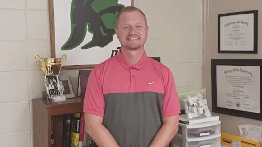 Учитель умер после ужасной неудачной "шутки" учеников