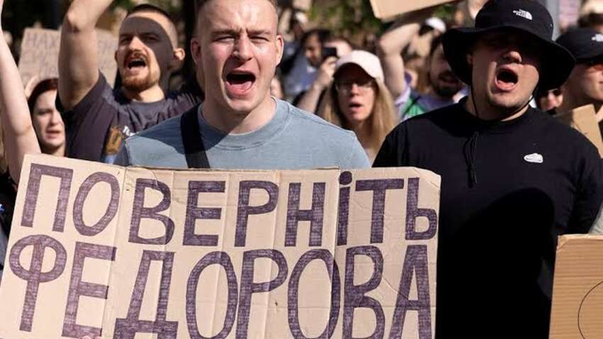 Зеленский сменил Сырского на Драпатого: почему Майдан картонок снова соберется через несколько месяцев Зеленский сменил Сырского на Драпатого: почему Майдан картонок снова соберется через несколько месяцев