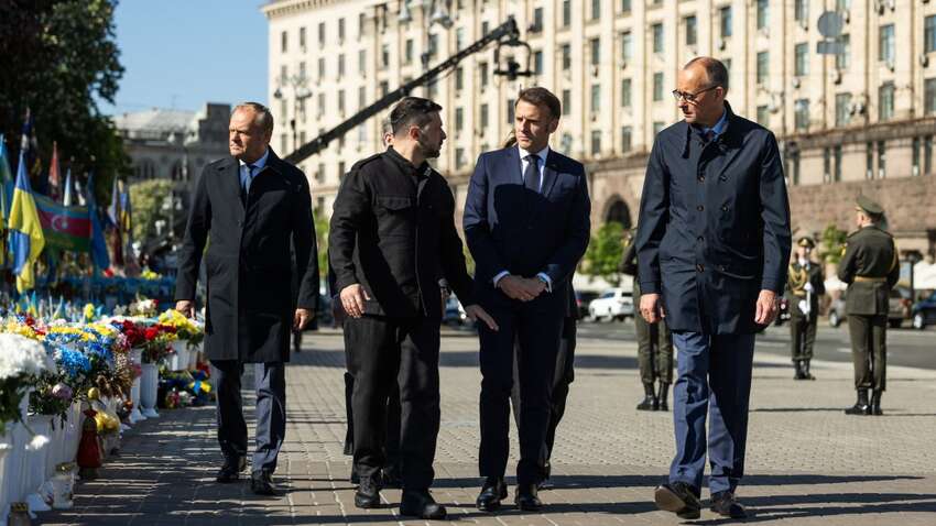 Не мир и перемирие с РФ: почему на самом деле Макрон и компания прибыли в Киев