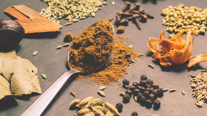 Названы три специи, которые могут заменить лекарства Названы три специи, которые могут заменить лекарства