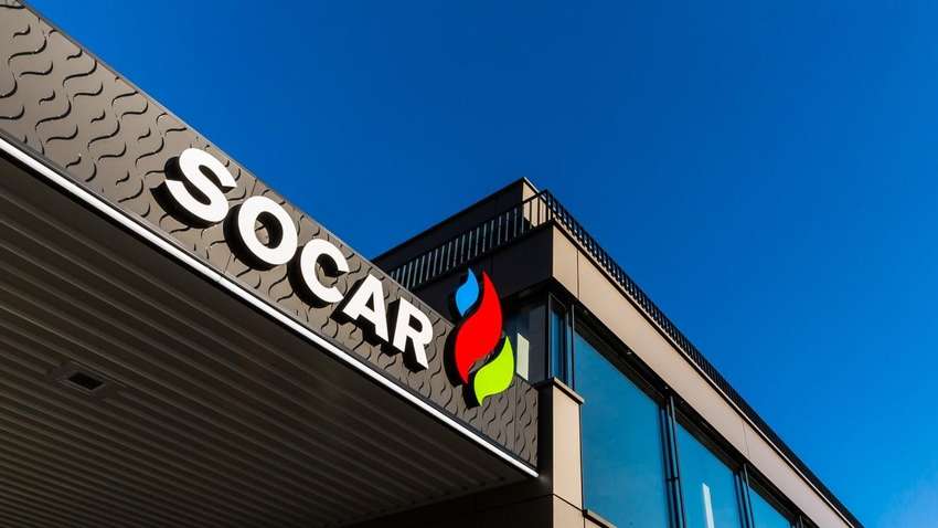 Компания SOCAR организовала визит школьников в Азербайджан