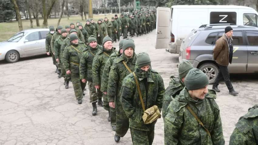 Повідомили, скільки росіян хочуть здатись в український полон