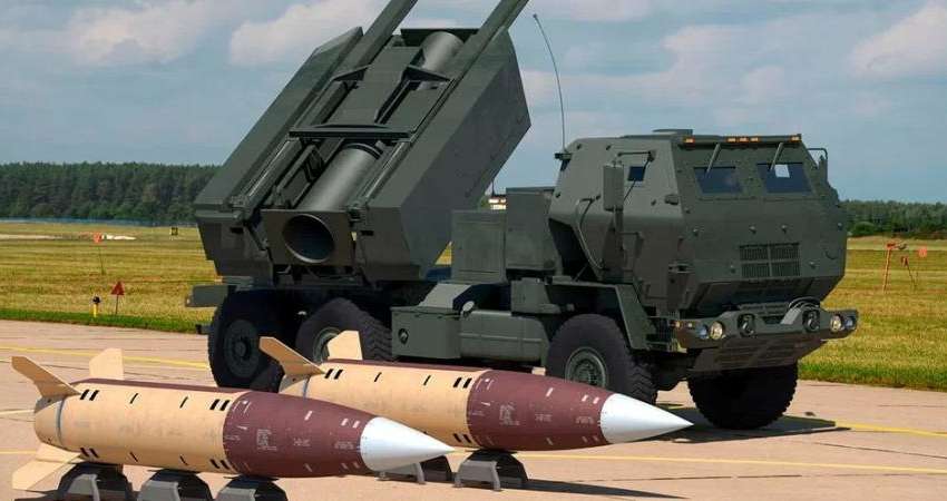 В Кремле снова истерят из-за поставок оружия Украине: о чем это говорит В Кремле снова истерят из-за поставок оружия Украине: о чем это говорит