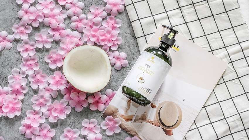 Що допоможе припинити сезонне випадіння волосся Що допоможе припинити сезонне випадіння волосся