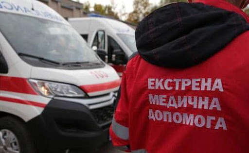 Росіяни з дрону атакували «швидку», що прибула на виклик до хворого