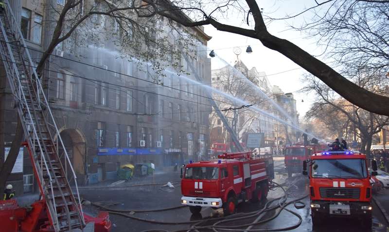 "Жертв может быть больше": Зеленский прокомментировал пожар в одесском колледже