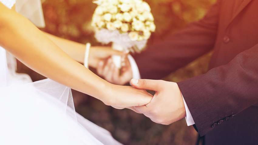 "З маршем Мендельсона і антисептиками": МОЗ дозволив грати весілля 