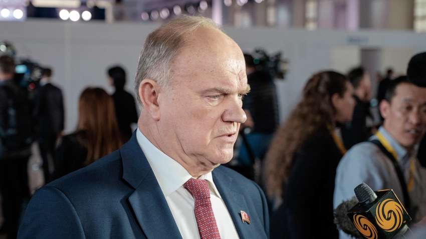 У російській Держдумі заговорили про війну і закликали до мобілізації У російській Держдумі заговорили про війну і закликали до мобілізації