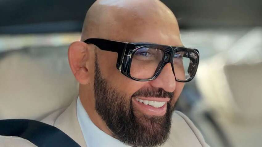 Блогер Николай Василенко за заезд на Ferrari пообещал помогать «бойцам СВО»