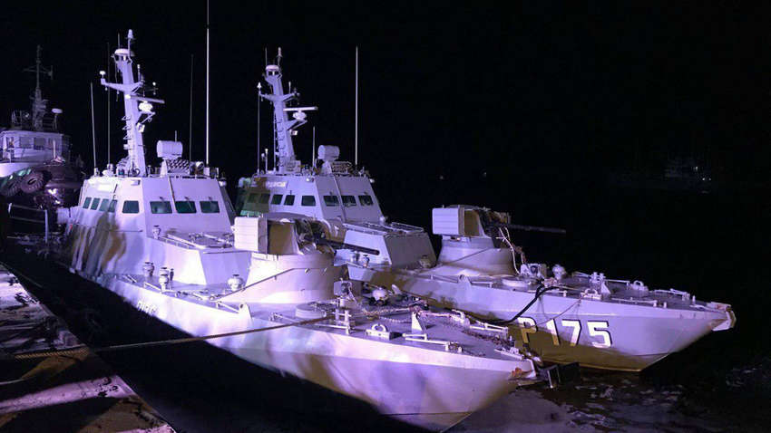 Зброя і документи відсутні, а обладнання – зламане: з’явився список пошкодженого майна на повернутих кораблях