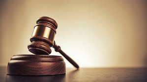 Суд Києва відпустив трансплантолога, у якого знайшли майже 1 млн дол,- Супрун