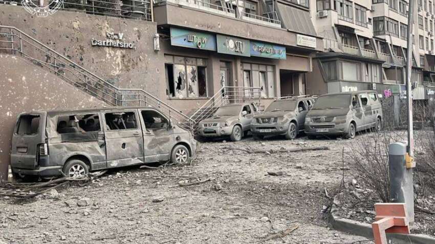 У Києві зросла кількість загиблих через російський удар У Києві зросла кількість загиблих через російський удар