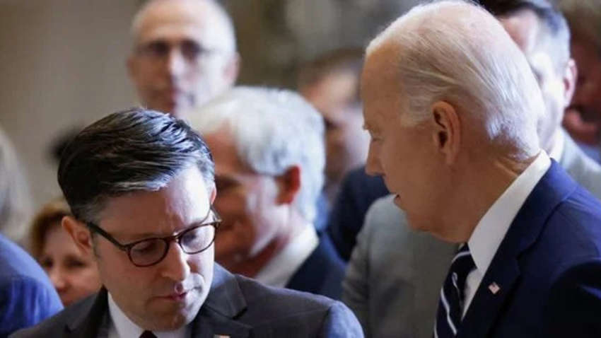 Помощь Украине: удастся ли Байдену убедить Джонсона и республиканцев