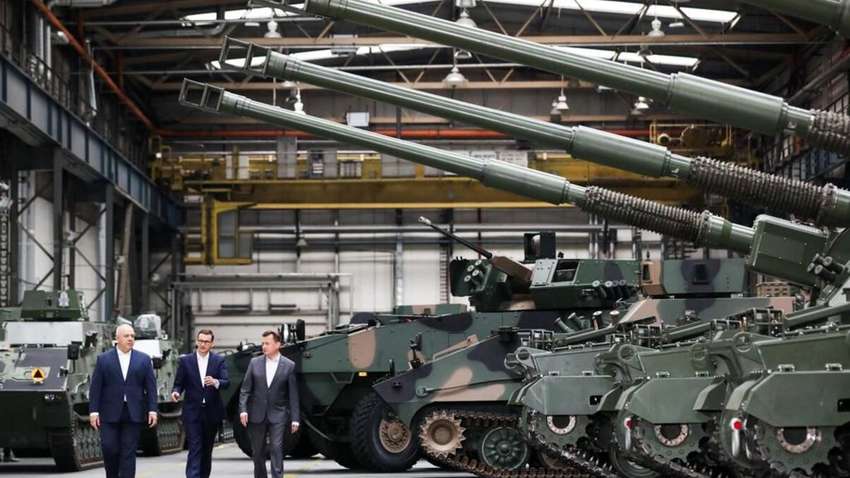 Чи достатньою є військова допомога іноземних країн для України. Що вважають українці Чи достатньою є військова допомога іноземних країн для України. Що вважають українці