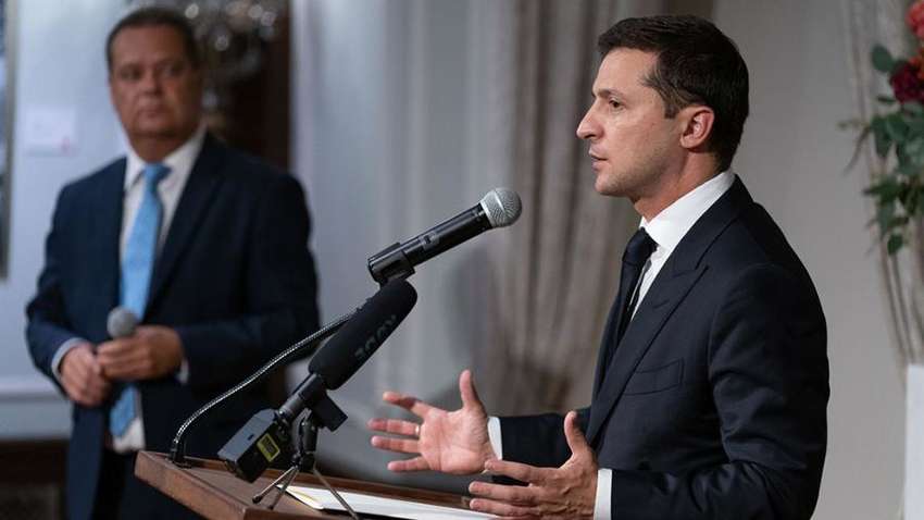 Зеленский поручил ввести мораторий на проверки предпринимателей