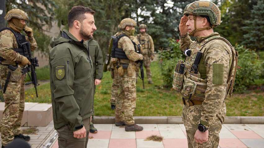 Зеленський зробив помилки: чому Україна ризикує повторити долю УНР Зеленський зробив помилки: чому Україна ризикує повторити долю УНР