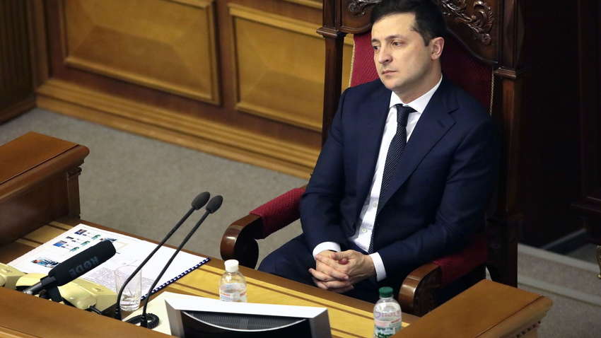 "Год президентства": МИД Украины вступился за Зеленского в ответ на критику России