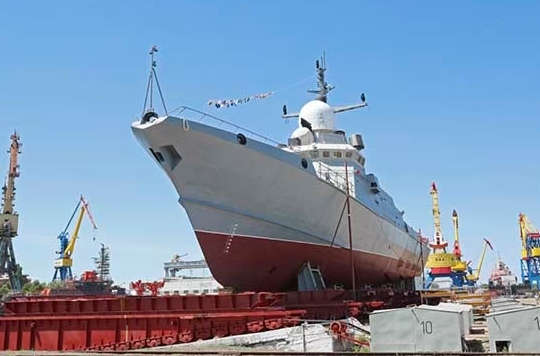 ВСУ поразили российский корабль, способный запускать "Калибры" ВСУ поразили российский корабль, способный запускать "Калибры"