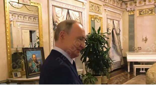 Путин впервые показал свою секретную квартиру и рассказал, что в ней происходит Путин впервые показал свою секретную квартиру и рассказал, что в ней происходит