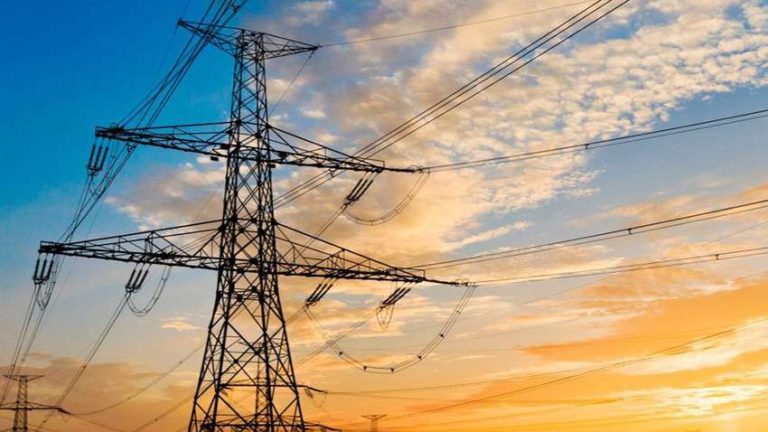 Эксперт объяснил, почему в ДТЭК внезапно передумали летом отключать свет