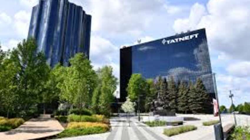 Нефтяной удар по Кремлю – Британия резко расширила санкции против РФ Нефтяной удар по Кремлю – Британия резко расширила санкции против РФ