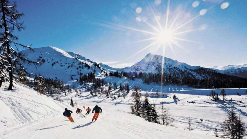 По традиции в горах: появились фото из отпуска Зеленского в Буковеле