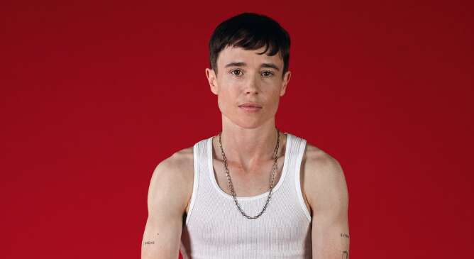 Эллиот Пейдж впервые появился на публике с новой девушкой после каминг-аута (ФОТО) Эллиот Пейдж впервые появился на публике с новой девушкой после каминг-аута (ФОТО)