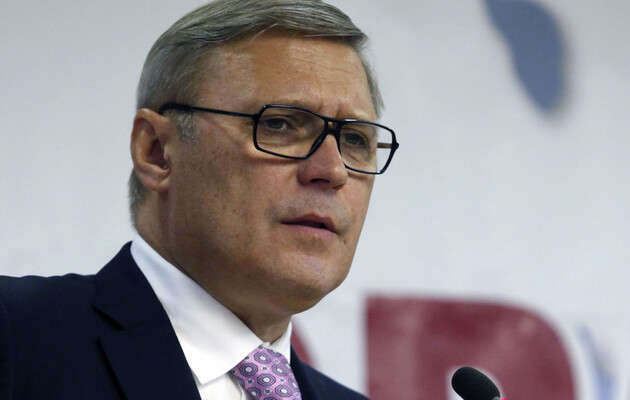 Экс-премьер РФ назвал год, когда закончится война в Украине