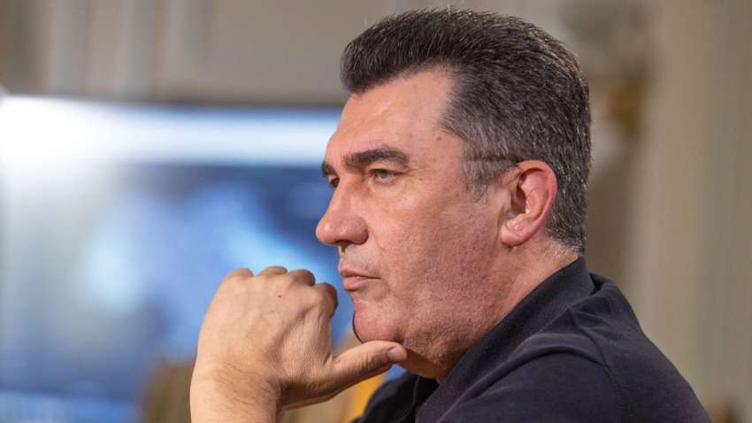 Все робиться за нашим планом. Ще раз наголошую – за нашим, - секретар РНБО