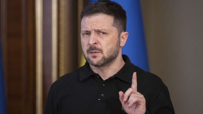 "Есть один главный вопрос": раскрыта страшная опасность заявления Зеленского об окончании войны "Есть один главный вопрос": раскрыта страшная опасность заявления Зеленского об окончании войны