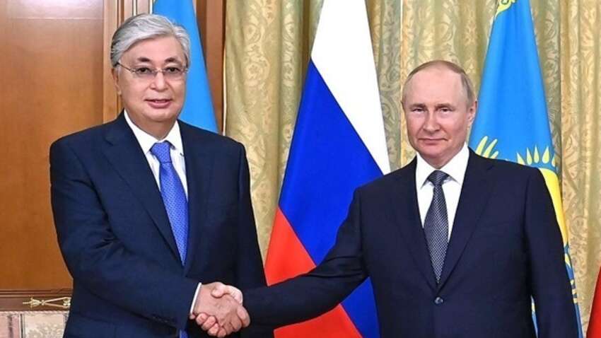 Путин перепутал имя Токаева во время визита в Казахстан (ВИДЕО) Путин перепутал имя Токаева во время визита в Казахстан (ВИДЕО)