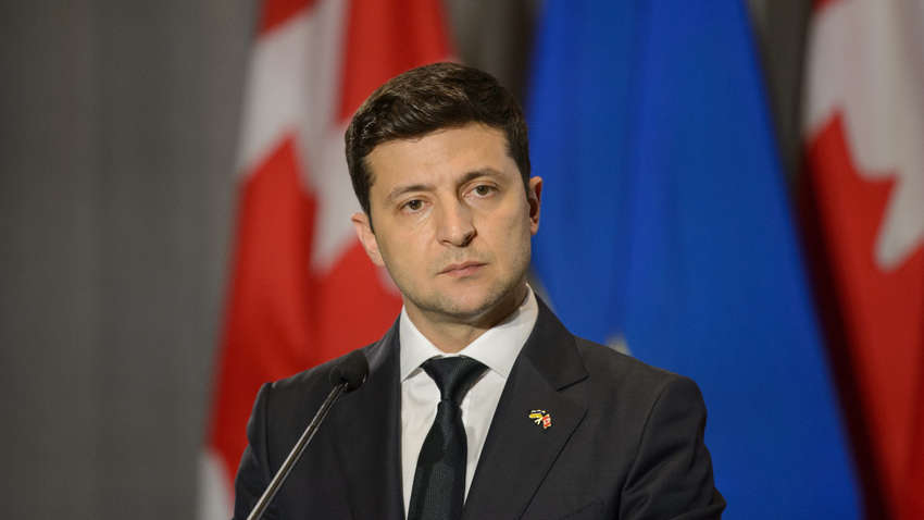 Зеленський: "В умовах карантину народні депутати зобов'язані підтримувати економічні реформи в країні"