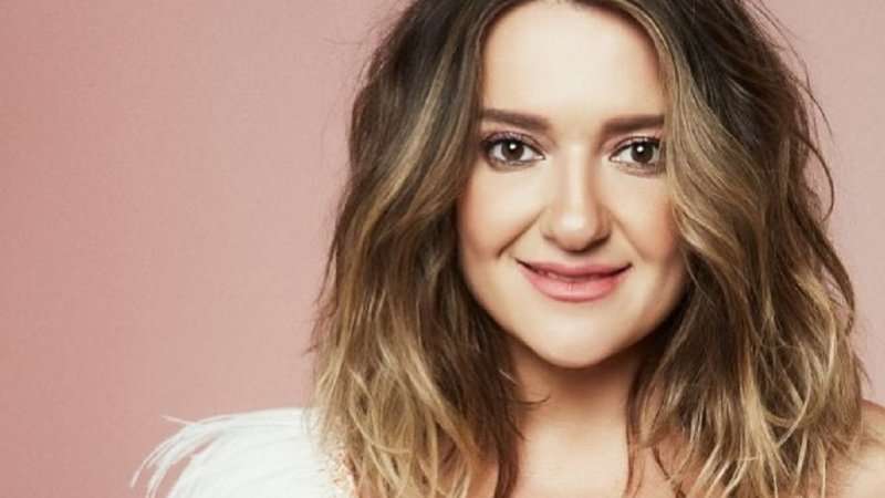 Наталія Могилевська похвалилася стрункими ногами в новій фотосесії