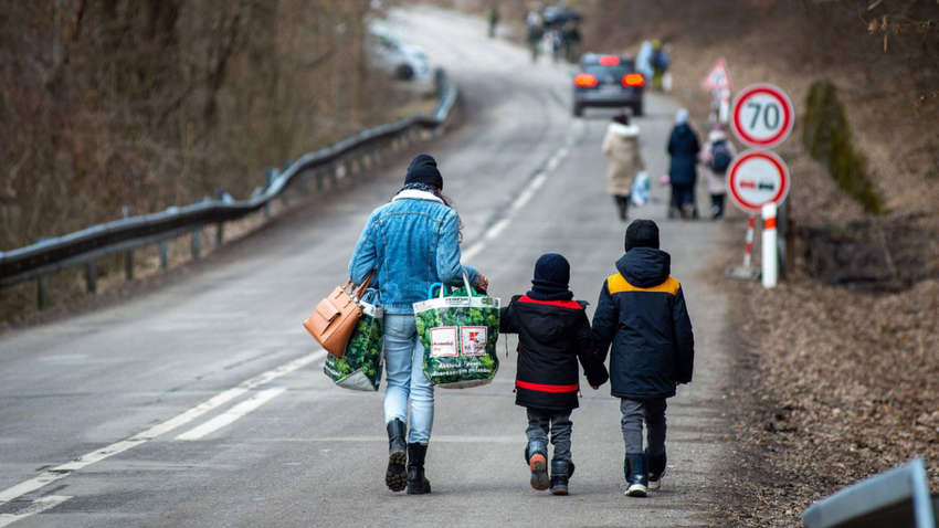 Жителей освобожденной Херсонщины призывают эвакуироваться: какая причина