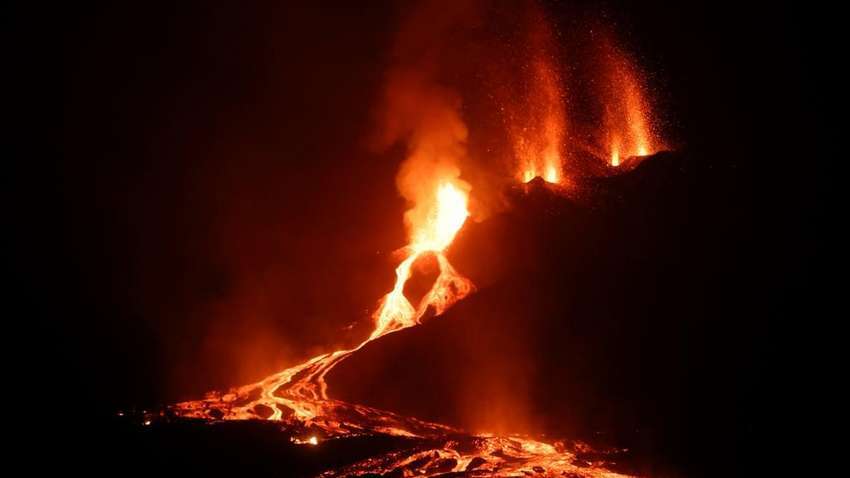 Астронавти показали, як виглядає виверження вулкана на Канарах з космосу (ФОТО) Астронавти показали, як виглядає виверження вулкана на Канарах з космосу (ФОТО)